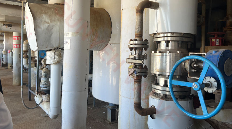 ceramic-coated-valves-for-poly-silicon.jpg